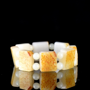 籽料和田白玉手排单圈手串