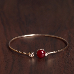 57mm18K阿卡牛血红珊瑚手镯