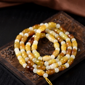 籽料和田玉项链