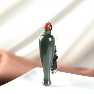 山料和田青玉平安吊坠