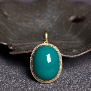 18K高瓷蓝绿绿松石吊坠