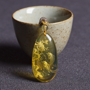 墨西哥蓝珀年年有余吊坠