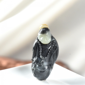 籽料和田玉青花地主吊坠