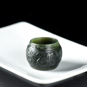 山料和田青玉扳指