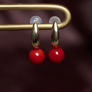 18K沙丁牛血红珊瑚圆珠耳环