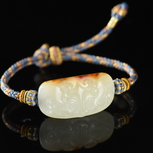 籽料和田白玉守护手绳