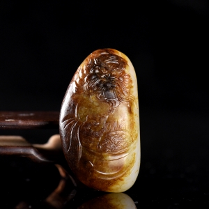 籽料和田白玉钟馗吊坠