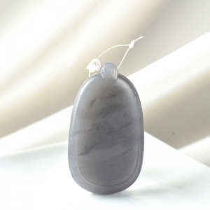 山料和田烟青玉无事牌吊坠