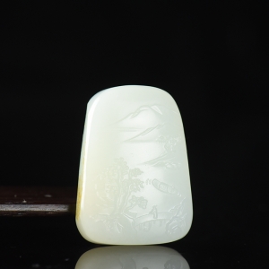 籽料和田白玉山水吊坠