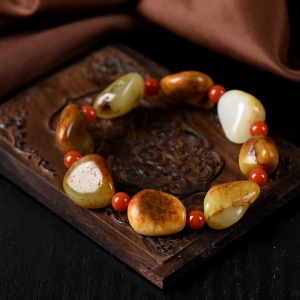 籽料和田玉原石单圈手串