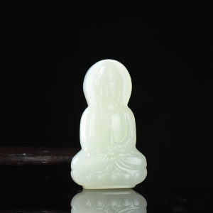 籽料和田白玉观音吊坠