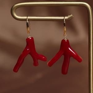 18K阿卡牛血红珊瑚树枝耳环