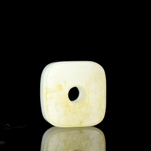 籽料和田白玉平安扣吊坠