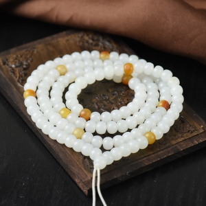 山料和田白玉老形珠多圈手串