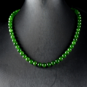 8mm山料和田碧玉项链