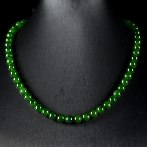 8mm山料和田碧玉项链