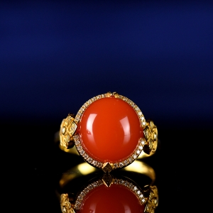 18K柿子红南红戒指