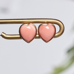 18KMOMO珊瑚心形耳钉