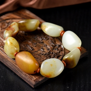 籽料和田玉原石单圈手串