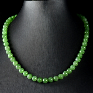 8mm山料和田碧玉猫眼项链