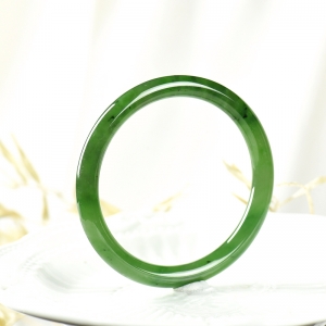 58mm山料和田碧玉圆镯