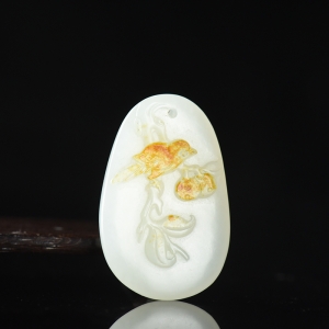 籽料和田白玉喜上眉梢吊坠