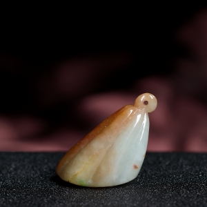 糯种飘红翡翡翠莲蓬吊坠