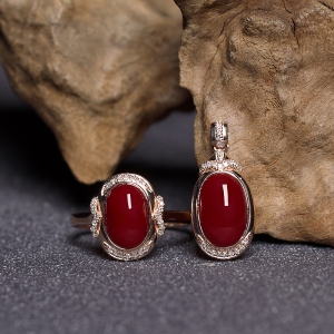 18K阿卡牛血红珊瑚戒指/吊坠套装