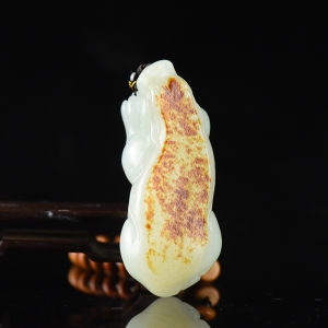 籽料和田白玉貔貅手把件