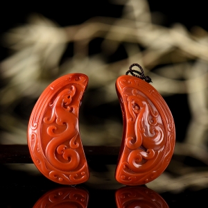 柿子红南红龙凤对牌吊坠（二件）