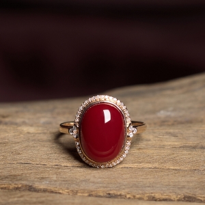 18K阿卡牛血红珊瑚戒指