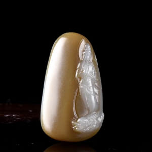 山料和田糖白玉观音吊坠