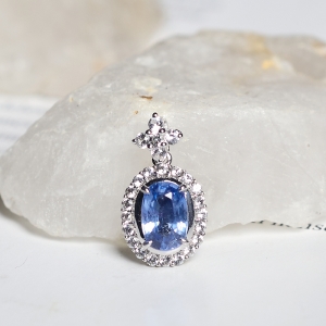 18K蓝色蓝宝石吊坠