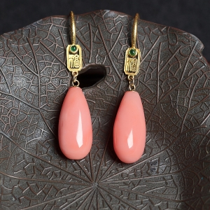 18KMOMO珊瑚水滴耳环