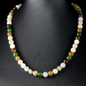 8mm山料和田玉多宝项链