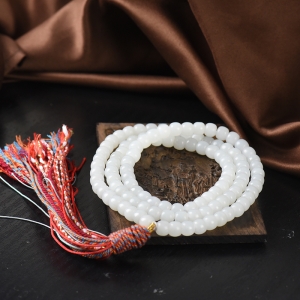 籽料和田白玉老形珠108佛珠