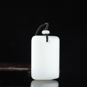 山流水料和田白玉无事牌吊坠