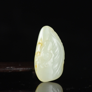 籽料和田白玉一夜封侯吊坠