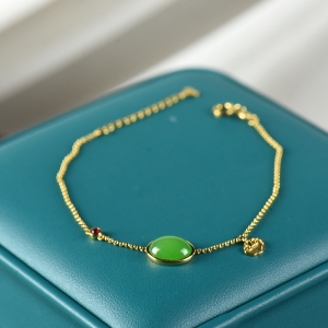 18K山料和田碧玉苹果绿手链