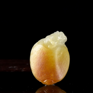 籽料和田玉龙龟吊坠