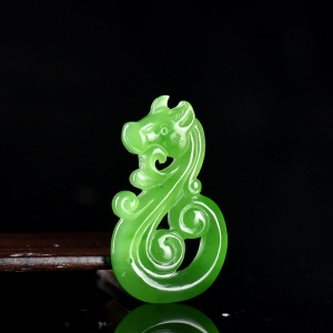 山料和田碧玉马吊坠