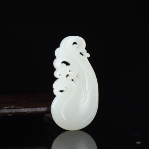 籽料和田白玉凤凰吊坠