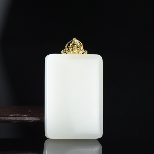 18K山流水料和田羊脂白玉无事牌吊坠