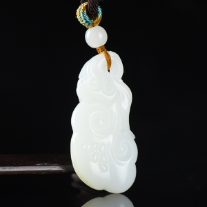 山流水料和田白玉如意吊坠