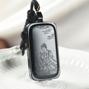 籽料和田青玉观音吊坠