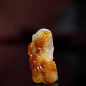 糯种飘黄翡翡翠貔貅吊坠