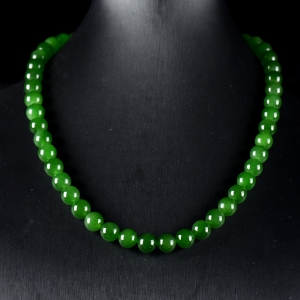 9.5mm山料和田碧玉项链