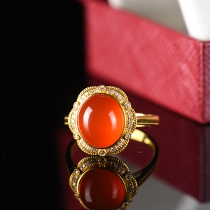 18K冰红南红戒指