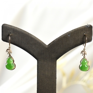 18K山料和田碧玉葫芦耳坠