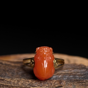 18K樱桃红南红貔貅戒指